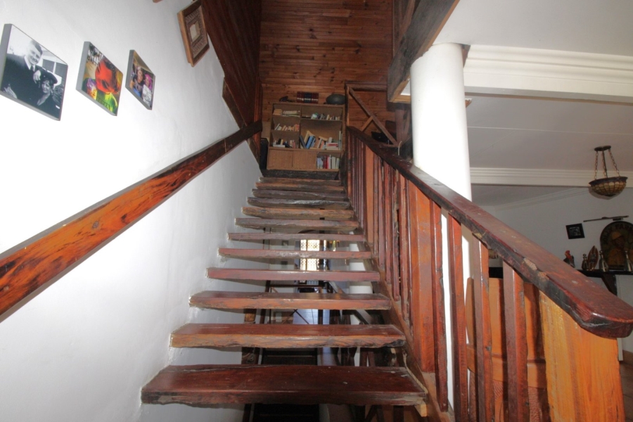 7 Bedroom Property for Sale in Noorsekloof Eastern Cape